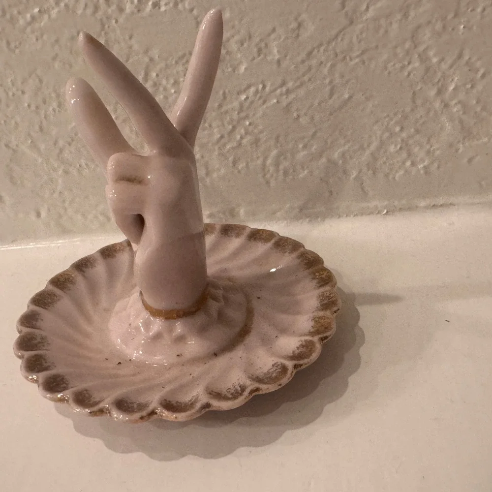 Vintage Pink Ceramic Hand Ring Holder Gold Gilt Scalloped Jewelry Dish Japan